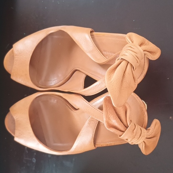 Gucci Tattoo Wedge shoes, Preloved - Picture 10 of 15